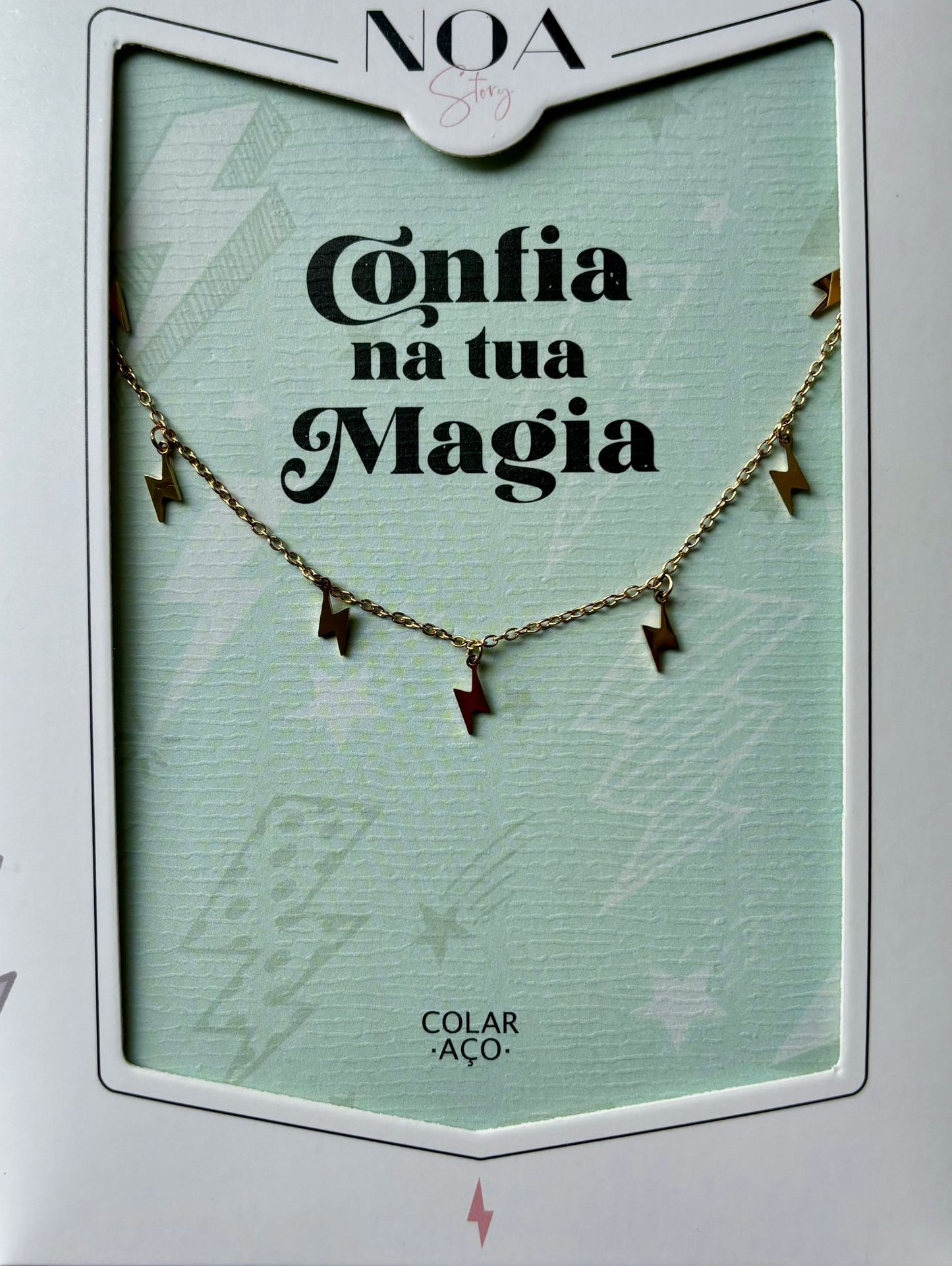 Colar Aço Dourado - Confia na Tua Magia