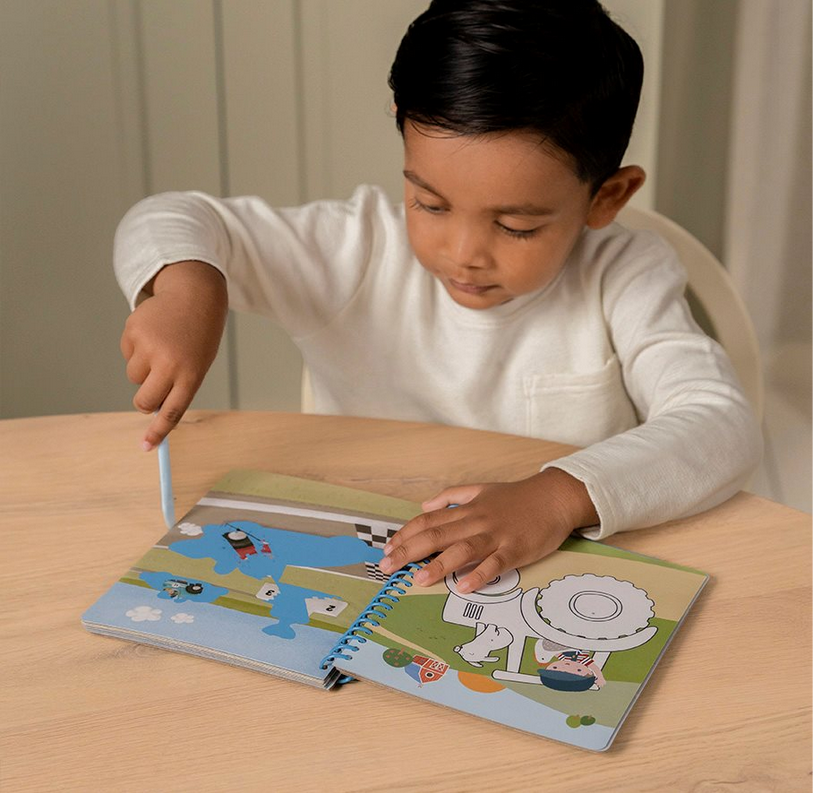 Livro scratch & sketch Jim & Friends