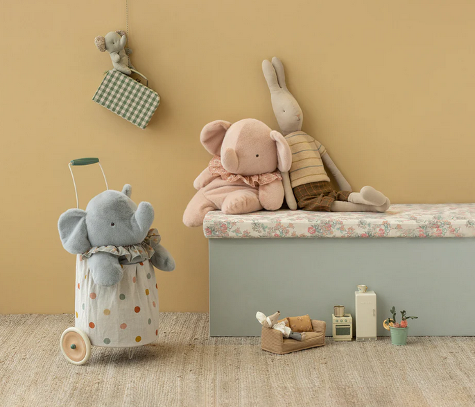 Elefante de peluche, Grande – Rosa pastel
