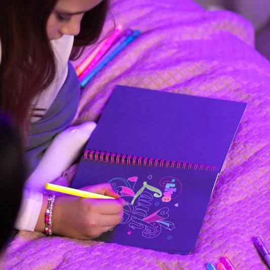 Livro de colorir TOPModel - Neon