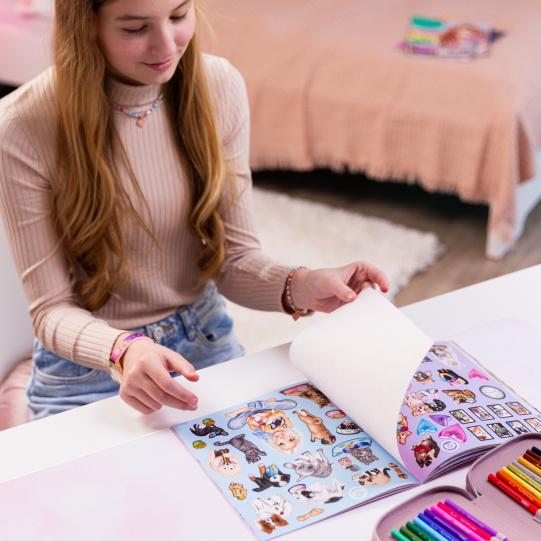 Livro de Autocolantes TOPModel Dress Me Up – Cão e Gato