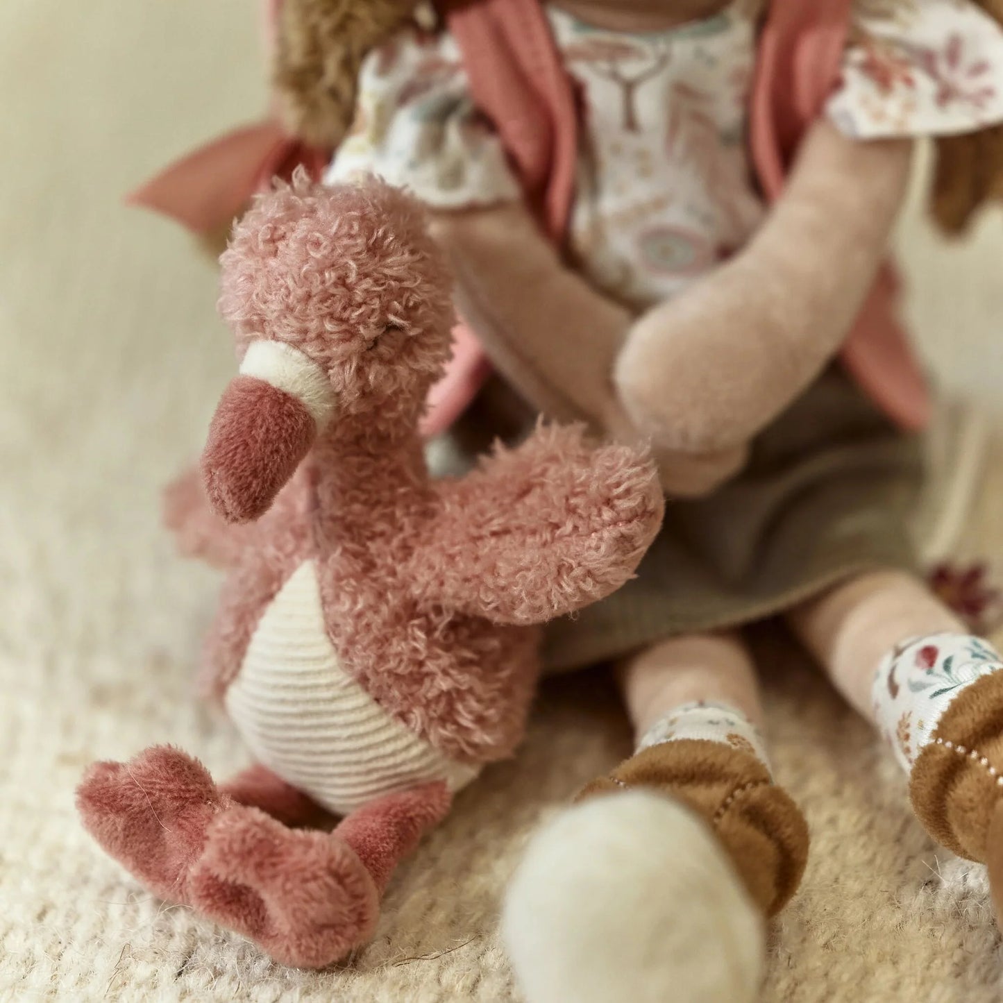 Boneca de Pano Rosa | Safari Friends 35cm