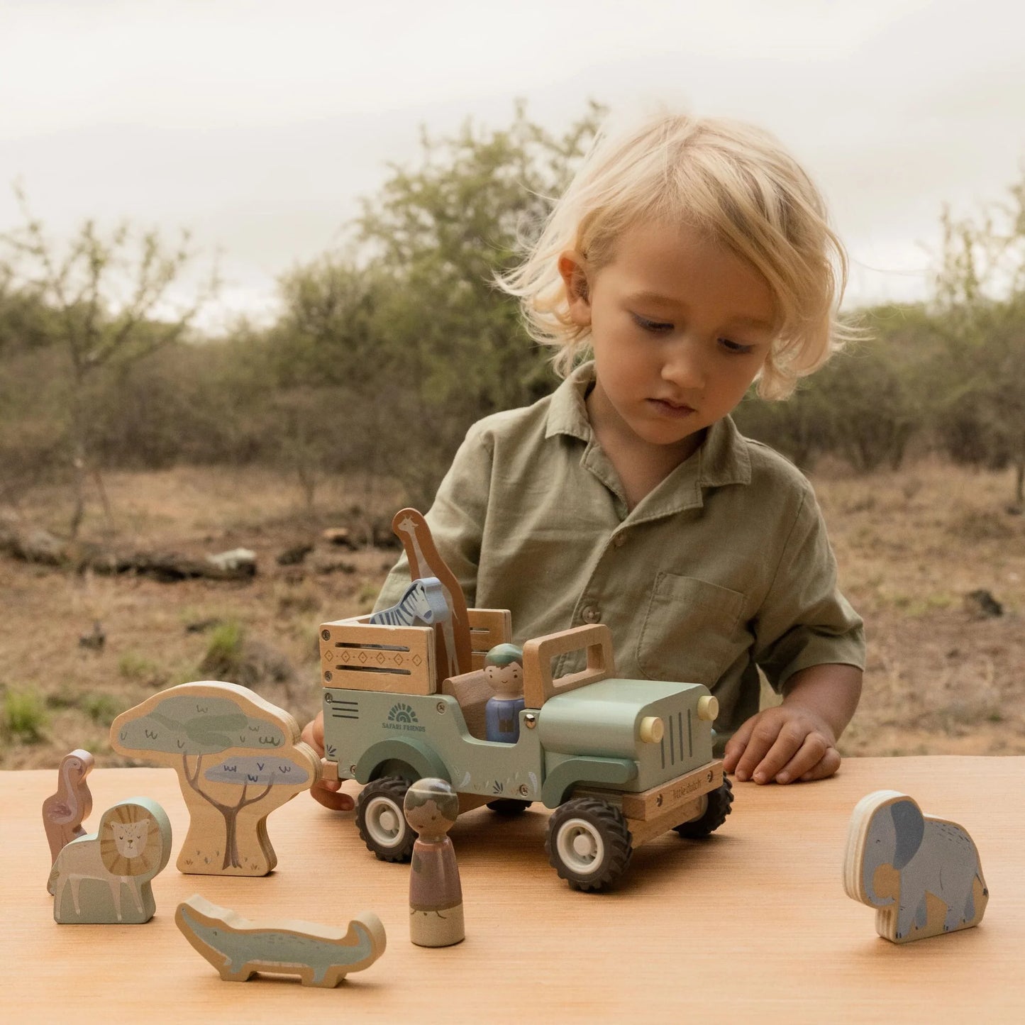 Carro em madeira com animais - Safari Friends