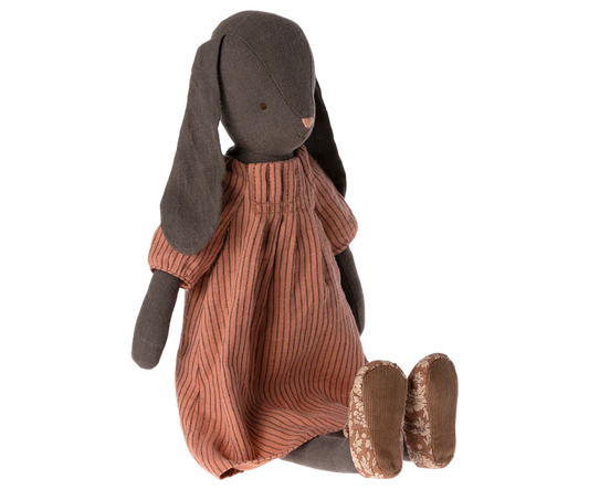 Vestido e sapato Bunny Maileg tamanho 3 – 42 cm