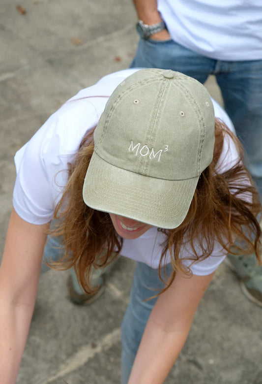 Boné Mom