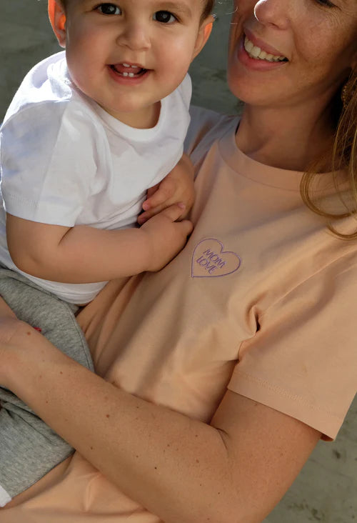T-shirt Mom Love