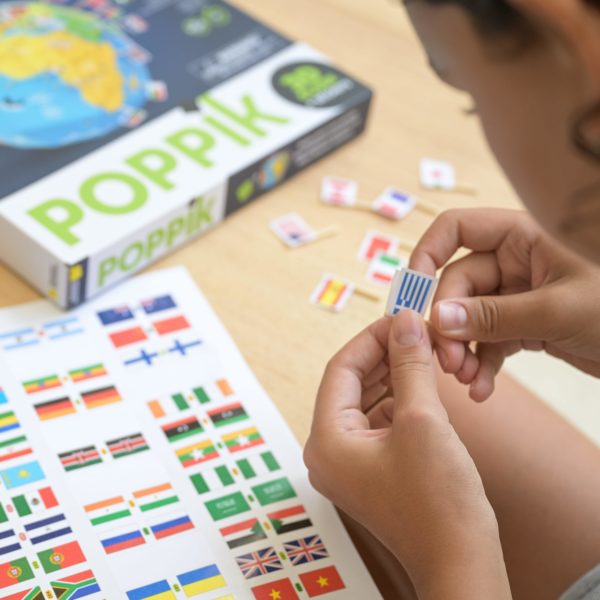 Globo montável Bandeiras - Poppik