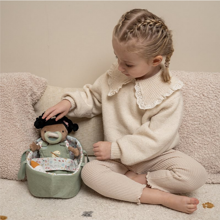 Boneca Evi - Flowers & Butterflies