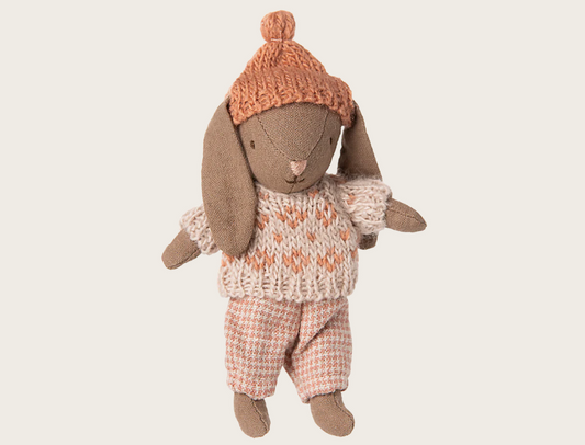 Coelhinho de Inverno Maileg, Micro - Castanho / Rosa