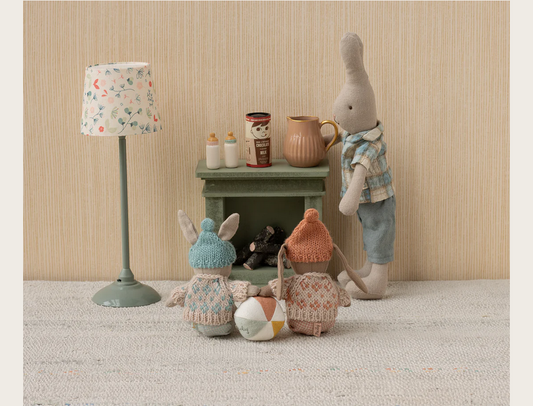 Coelhinho de Inverno Maileg, Micro - Castanho / Rosa