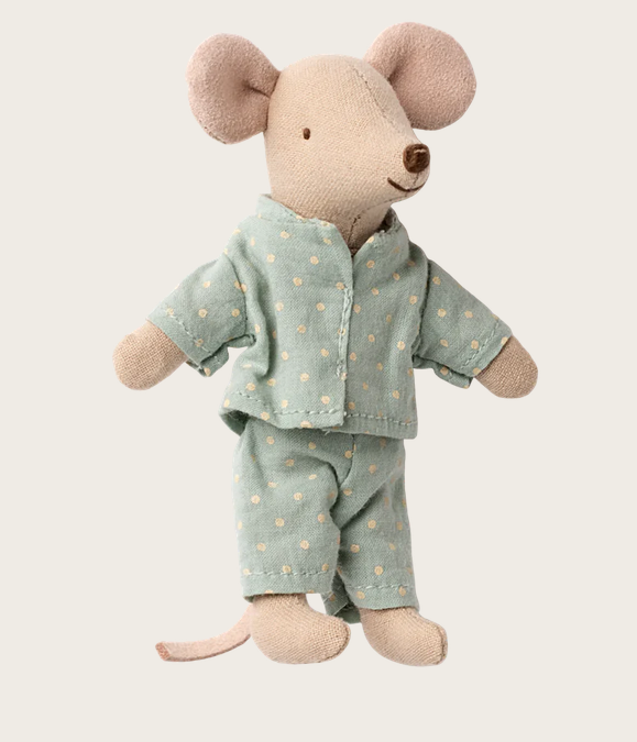 Irmãozinho ratinho na caixa de fósforos