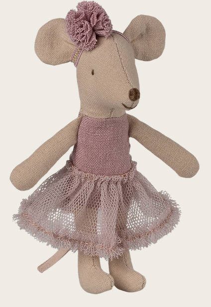 Ratinha bailarina, Irmã mais nova – Heather