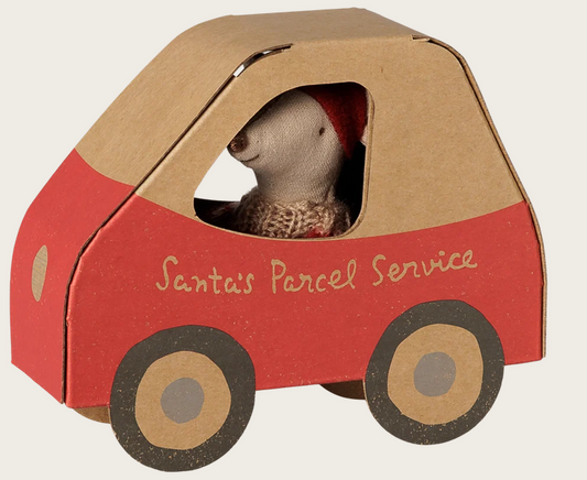 Ratinho de Natal - irmãzinha em caixa que serve de carrinho