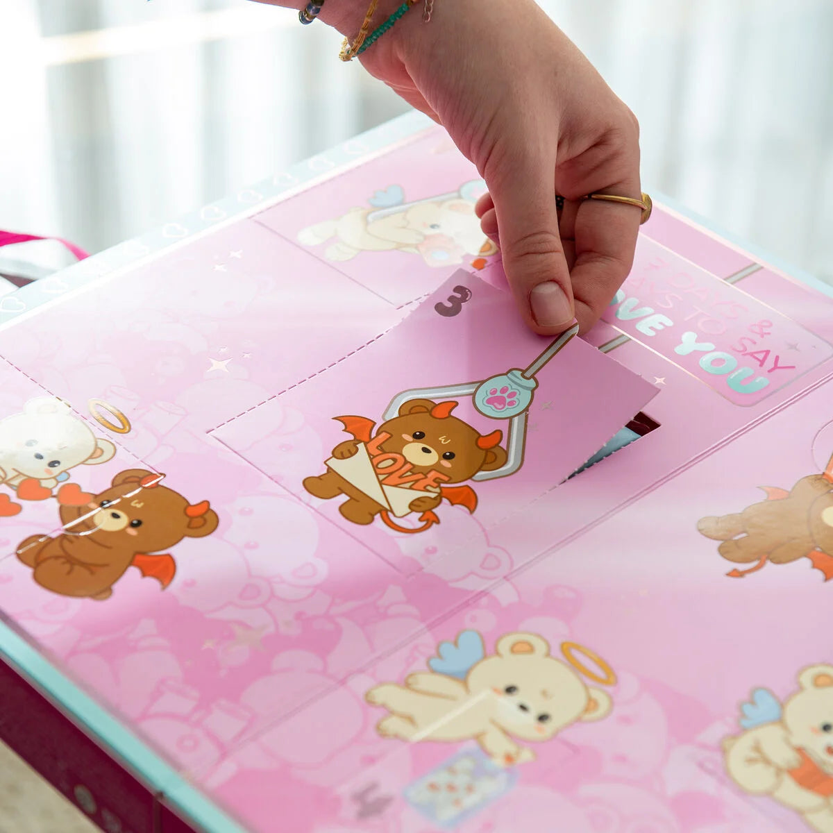 Caixa de 7 Surpresas - 7 dias e 7 formas de dizer "Amo-te"