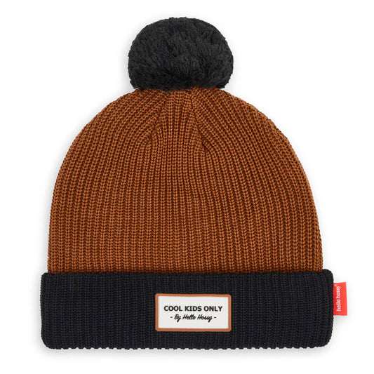 Gorro Hello Hossy Block Blacky.
